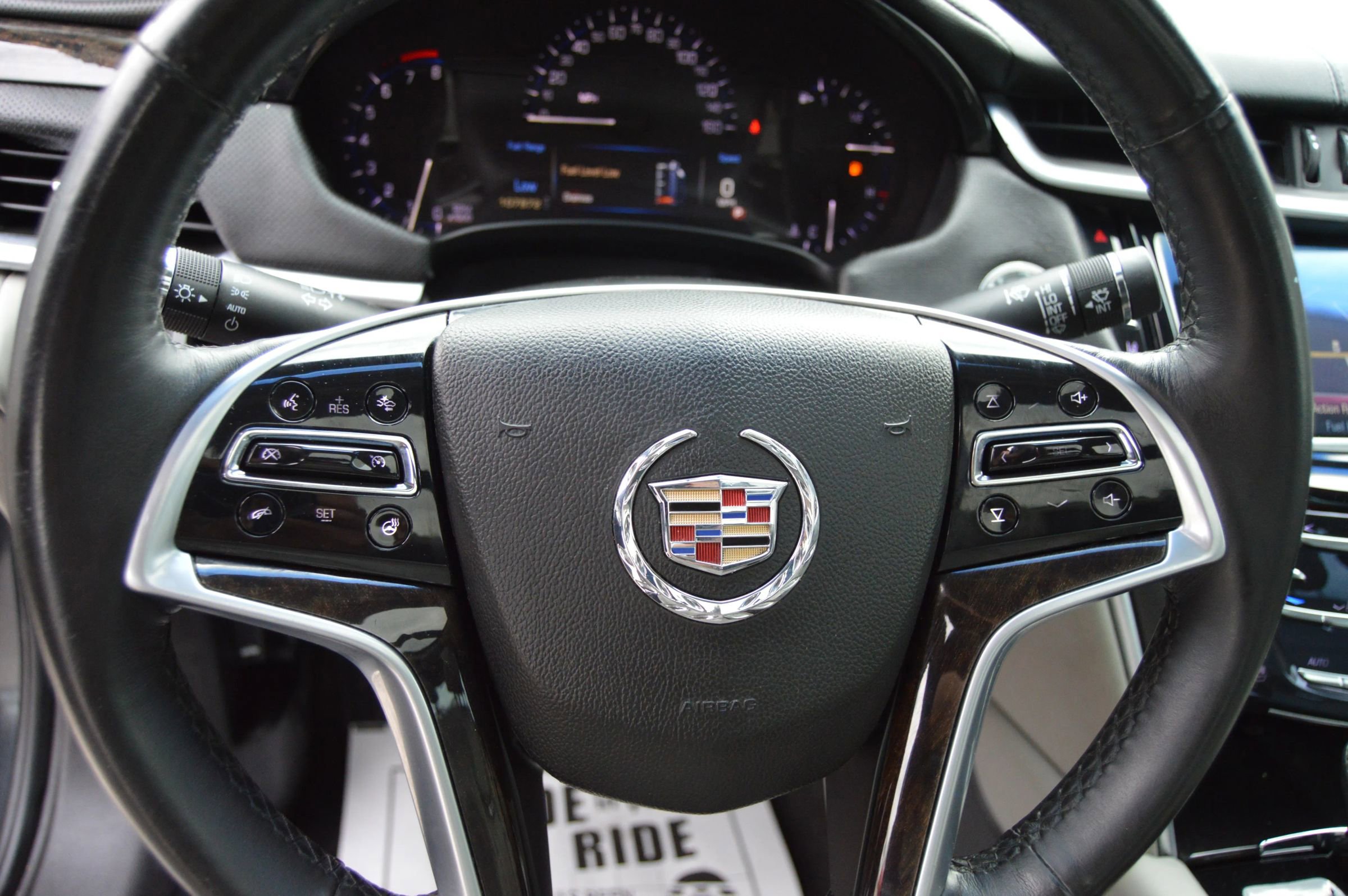 Used 2013 Cadillac XTS Luxury w/ Driver Awareness Package FWD image 12