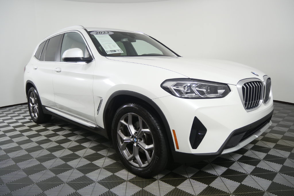 Certified 2023 BMW X3 sDrive30i w/ Convenience Package w/ZPA RWD image 2