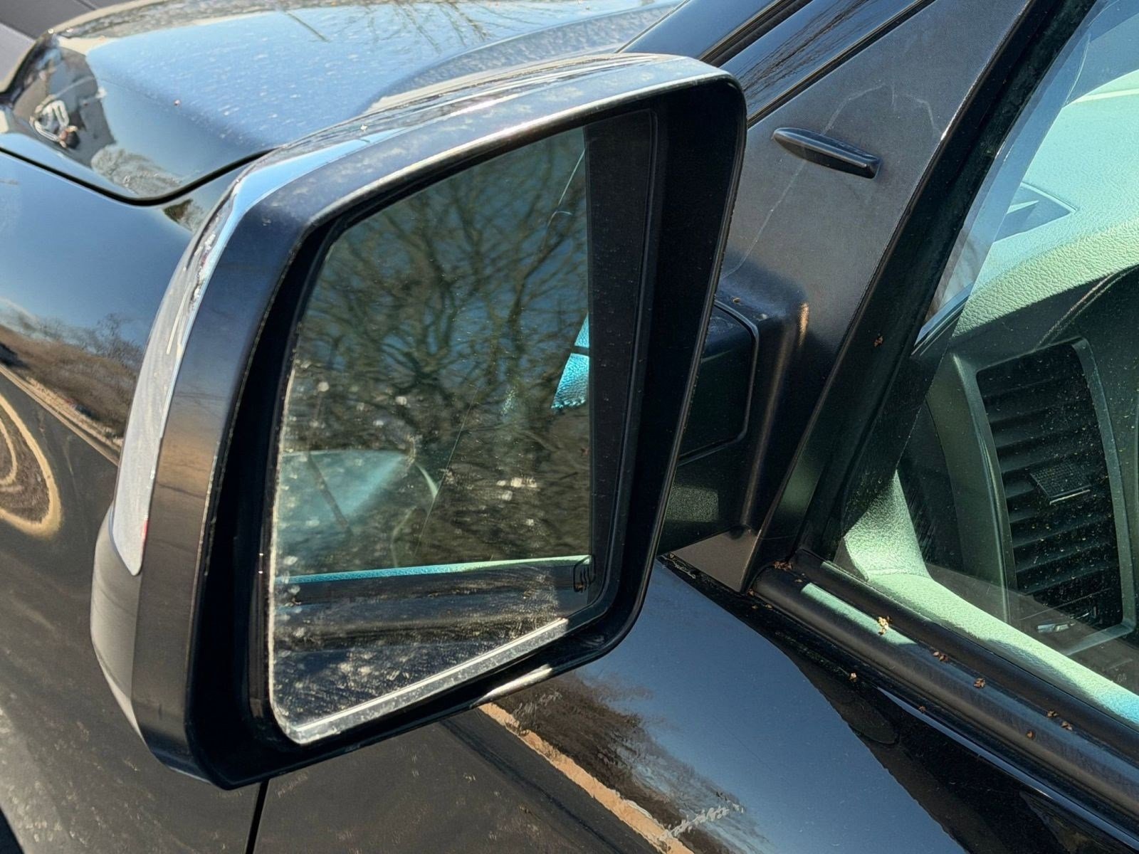 Used 2017 Toyota Sequoia Limited w/ Safety & Convenience Package image 11