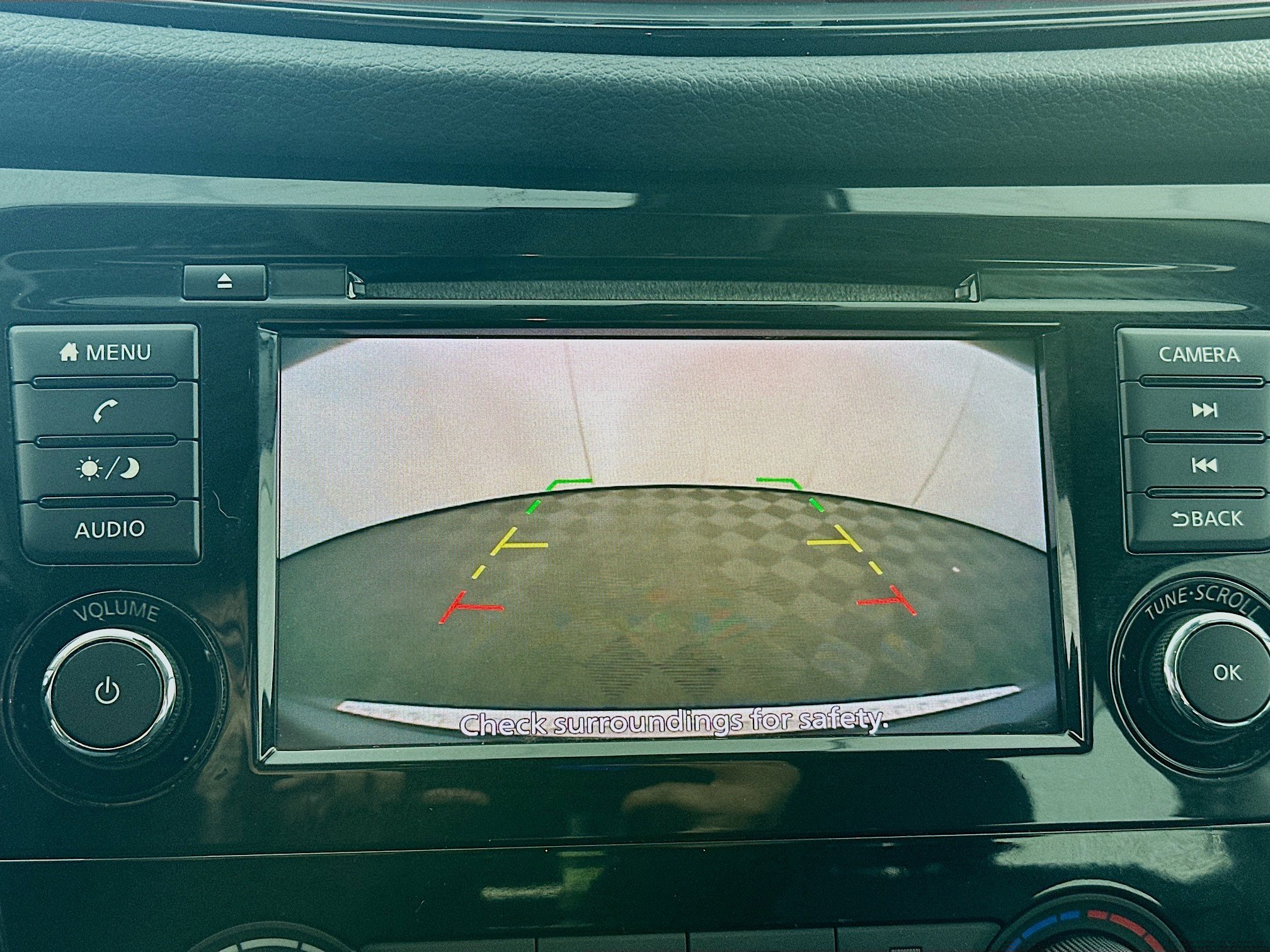 Used 2019 Nissan Rogue S FWD image 21