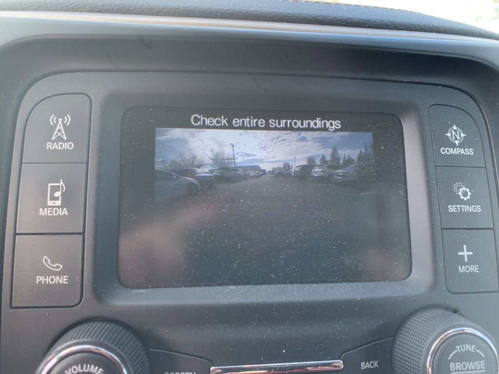 Used 2018 Jeep Cherokee Latitude w/ Altitude Package image 18