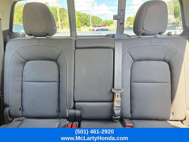 Used 2017 Chevrolet Colorado LT w/ LT Convenience Package RWD image 11