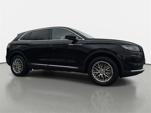 Used 2022 Lincoln Nautilus Reserve image 7