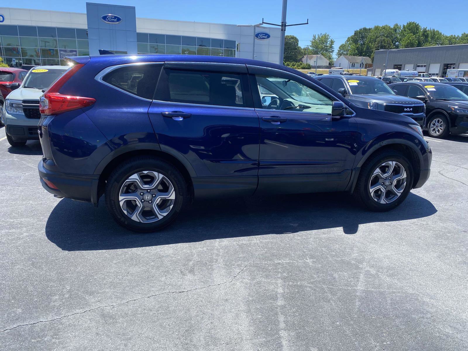 Used 2019 Honda CR-V EX image 8