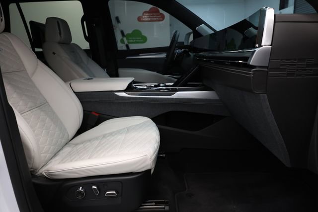 Used 2026 Cadillac Escalade V AWD/4WD image 89