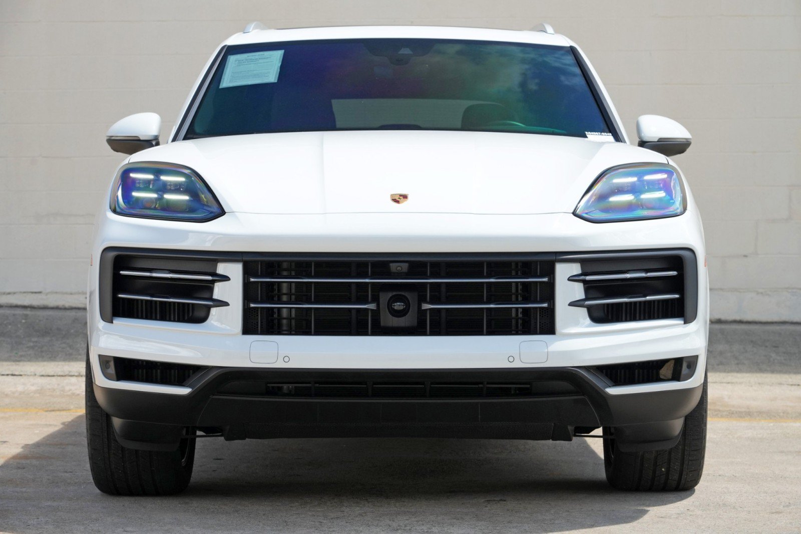 Used 2025 Porsche Cayenne w/ Premium Package Plus AWD/4WD image 7