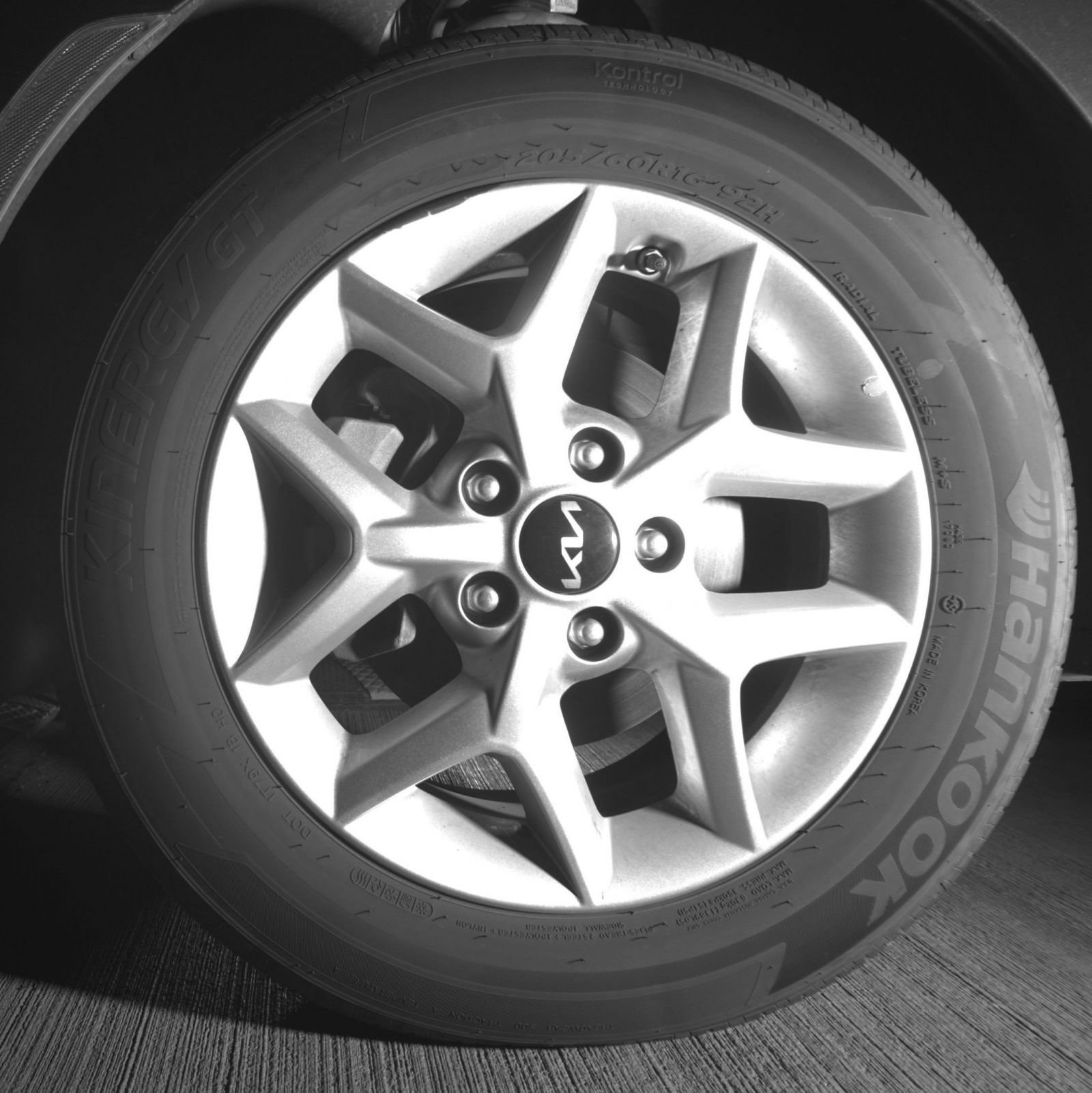 Used 2025 Kia Soul LX w/ LX Technology Package FWD image 21