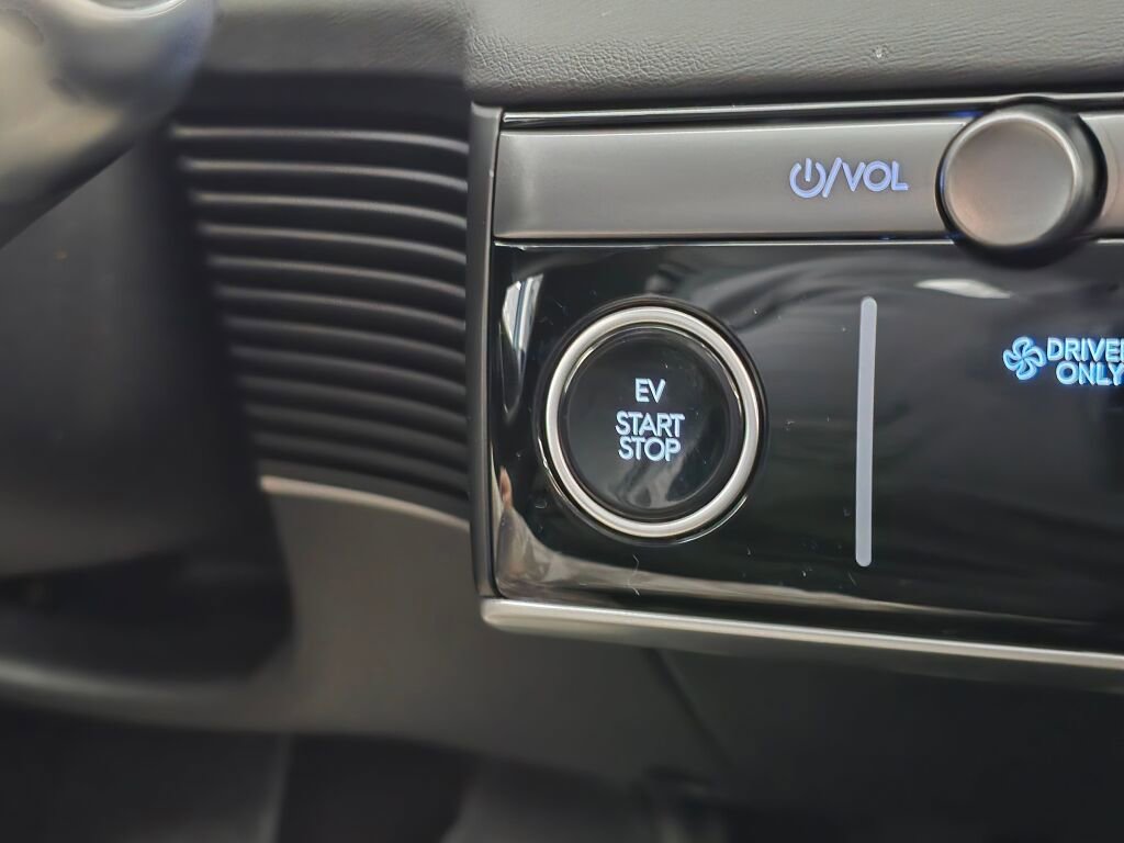 New 2026 Hyundai Ioniq 5 SE image 28