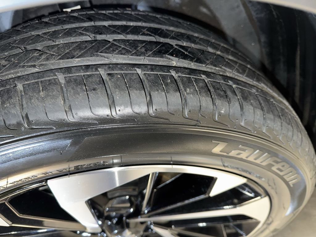 Used 2023 Mitsubishi Outlander SEL image 11