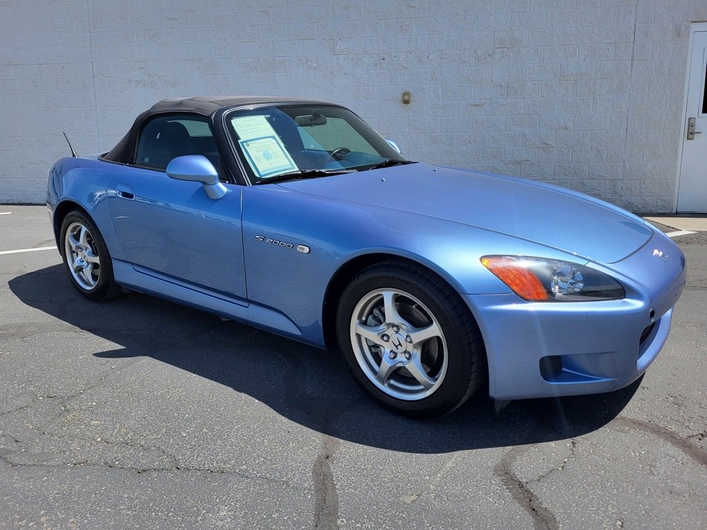 Used 2003 Honda S2000 Base image 2
