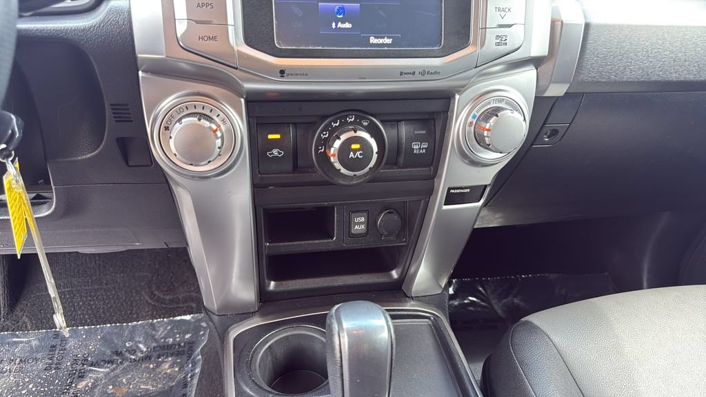 Used 2017 Toyota 4Runner SR5 Premium RWD image 15