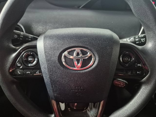 Used 2021 Toyota Prius LE AWD/4WD image 17
