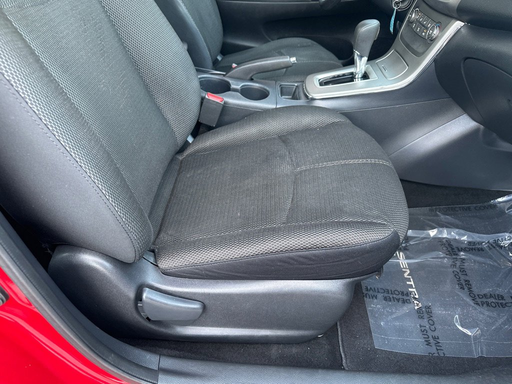 Used 2013 Nissan Sentra S image 10