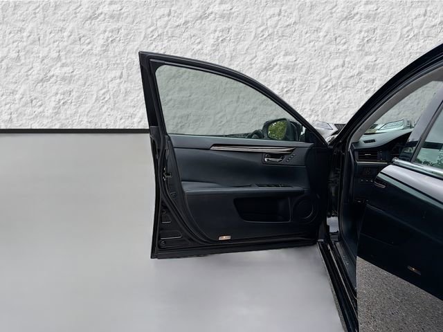 Used 2017 Lexus ES 350 w/ Premium Package image 20