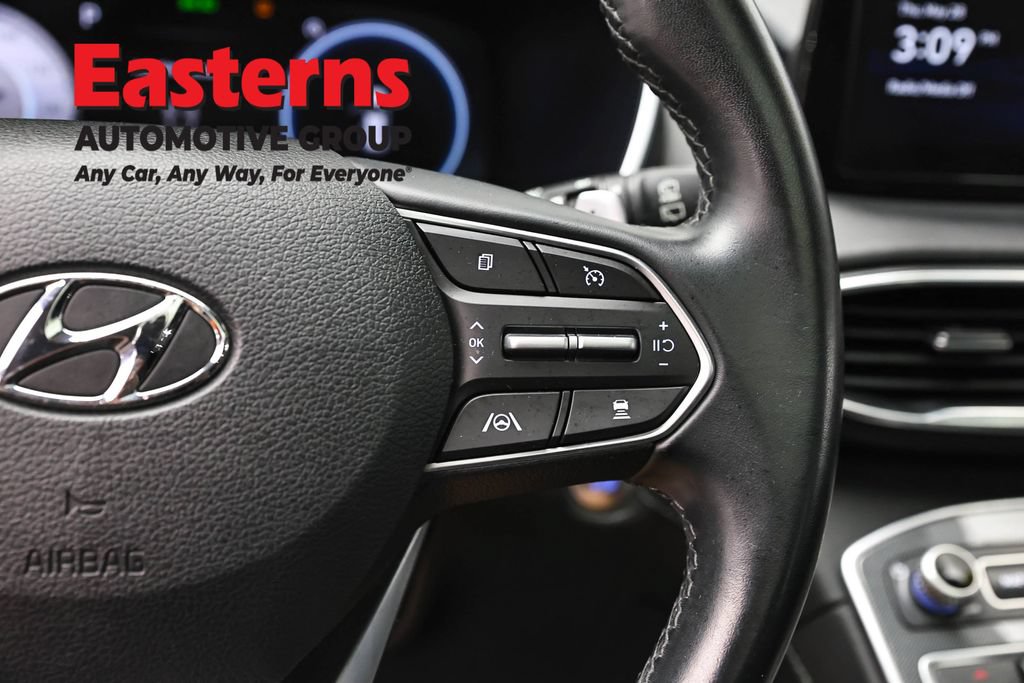 Used 2021 Hyundai Santa Fe SEL w/ Convenience + Premium Package AWD/4WD image 16