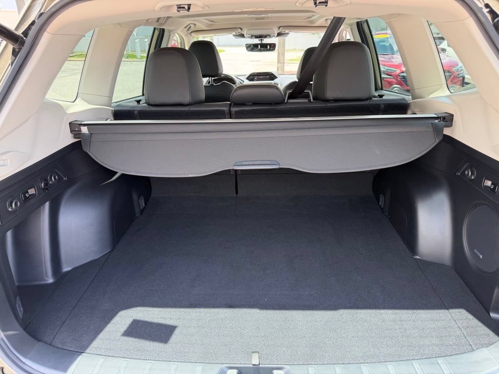 Used 2023 Subaru Forester Touring AWD/4WD image 7
