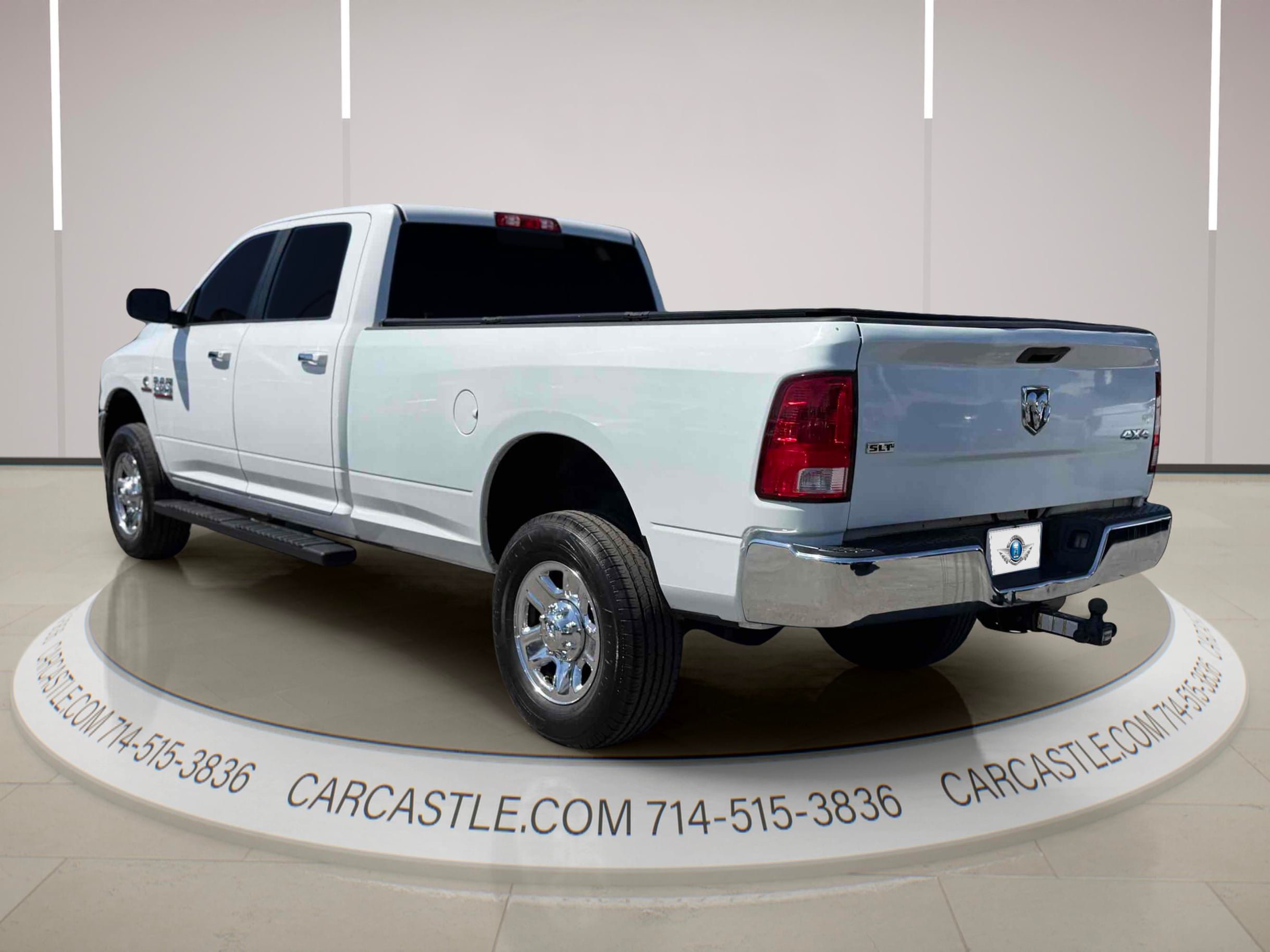 Used 2017 RAM 2500 SLT AWD/4WD image 3
