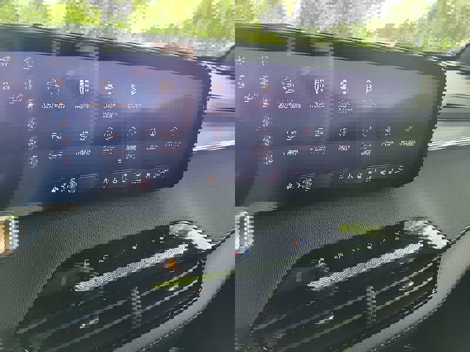 New 2026 Buick Enclave Sport Touring w/ Power Package image 30