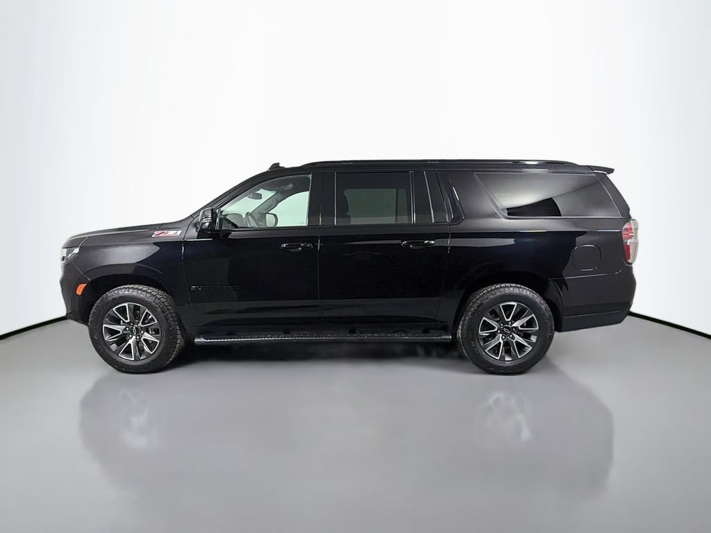 Used 2023 Chevrolet Suburban Z71 w/ Luxury Package AWD/4WD image 9
