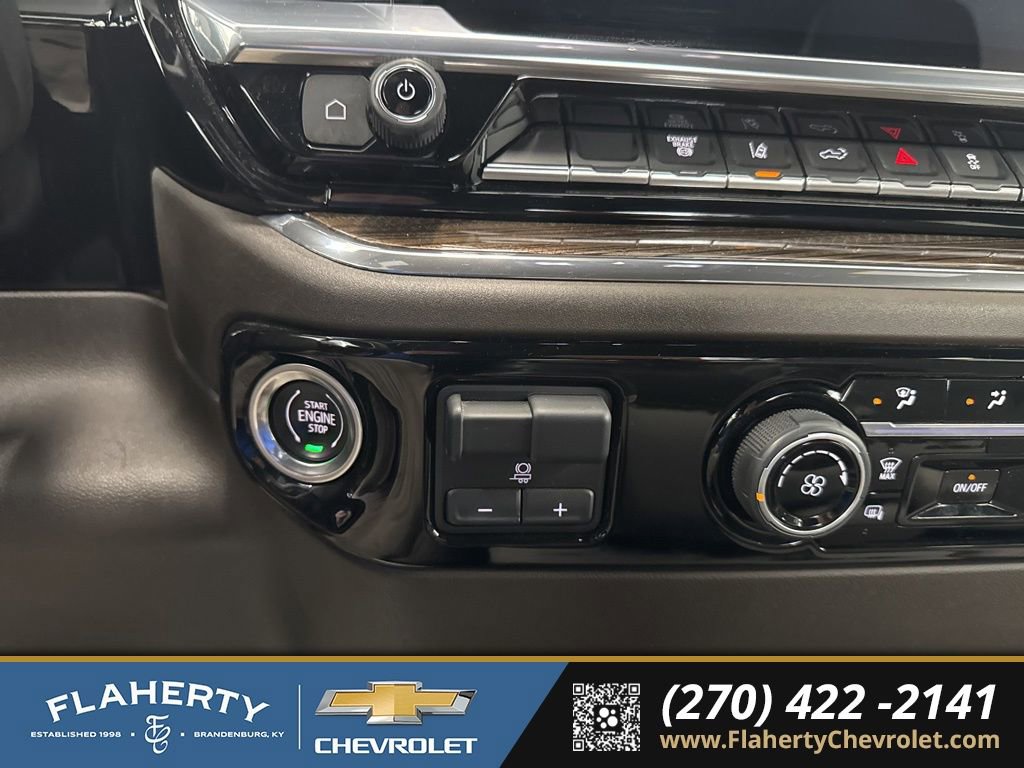 Used 2024 Chevrolet Silverado 2500 LT image 27