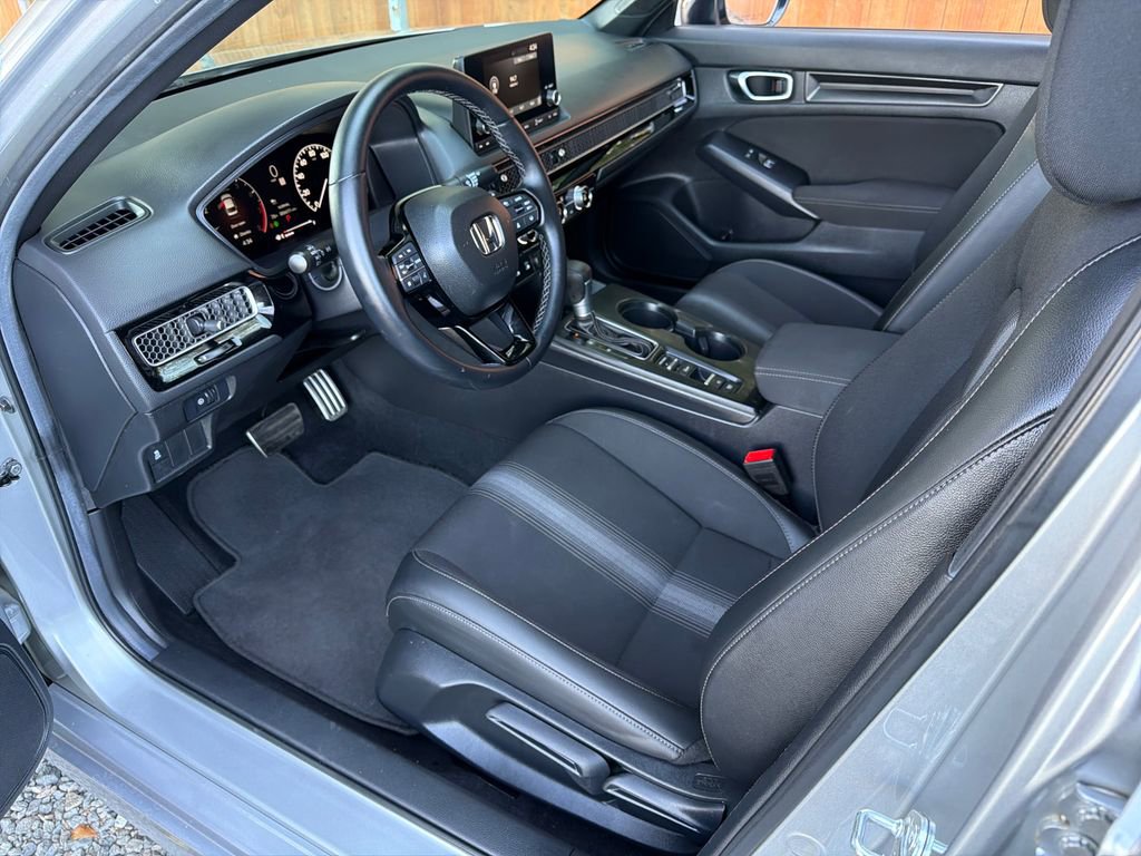 Used 2025 Honda Civic Sport image 2