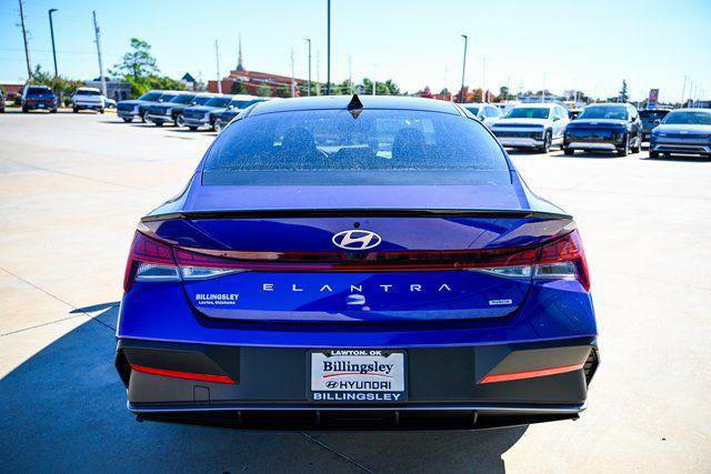 New 2026 Hyundai Elantra SEL w/ Cargo Package FWD image 4