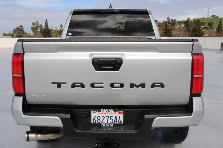 Certified 2024 Toyota Tacoma SR5 image 4