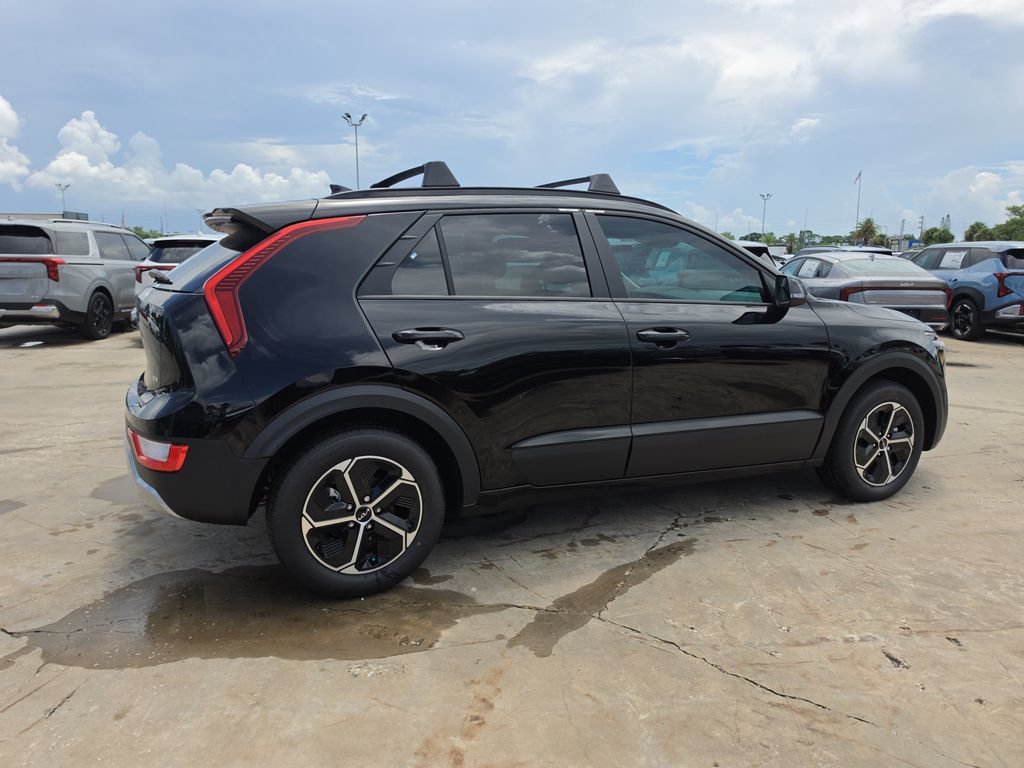 New 2026 Kia Niro EX FWD image 9