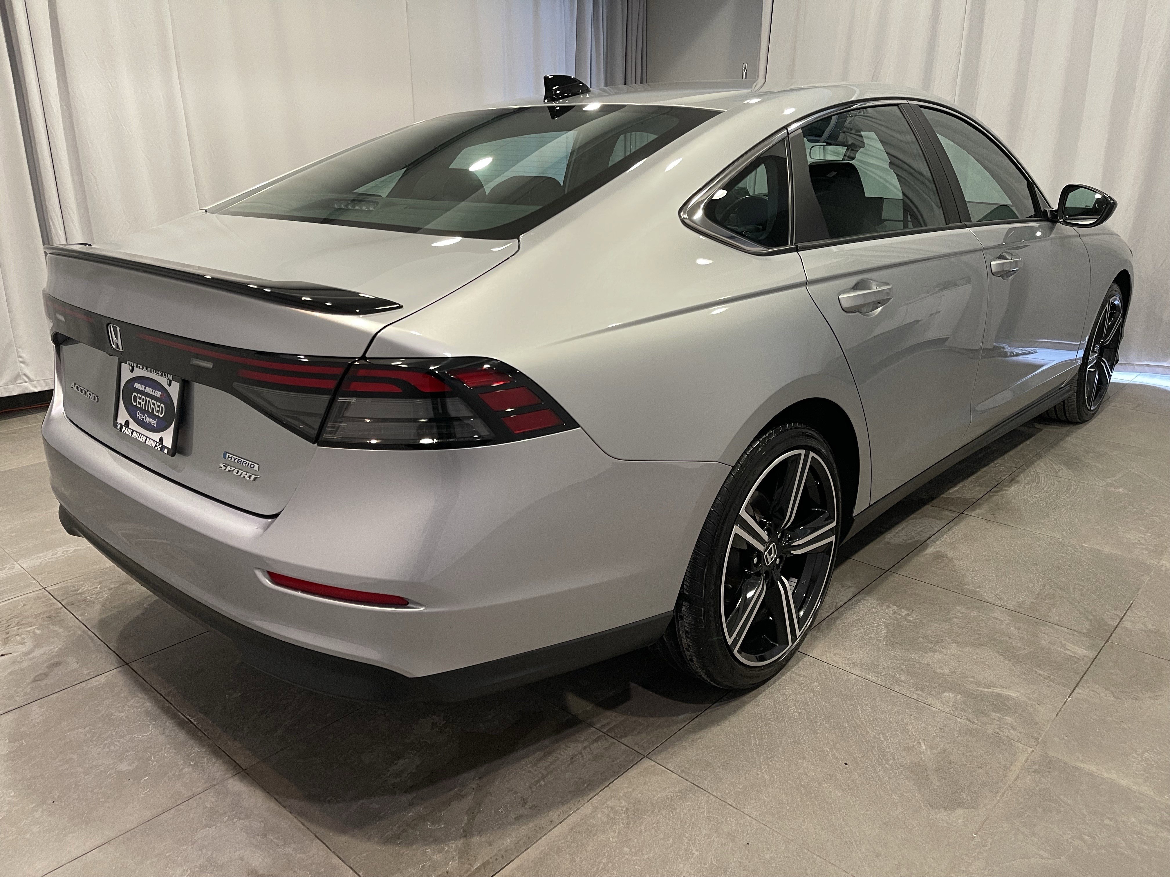 Used 2024 Honda Accord Sport image 7