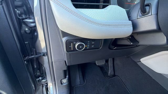 New 2026 Ford Explorer Active w/ Active Comfort Package image 30