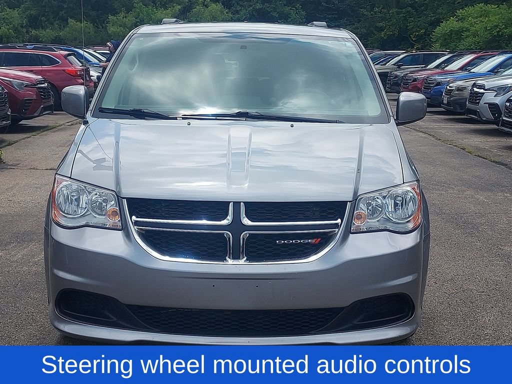 Used 2015 Dodge Grand Caravan SXT FWD image 2