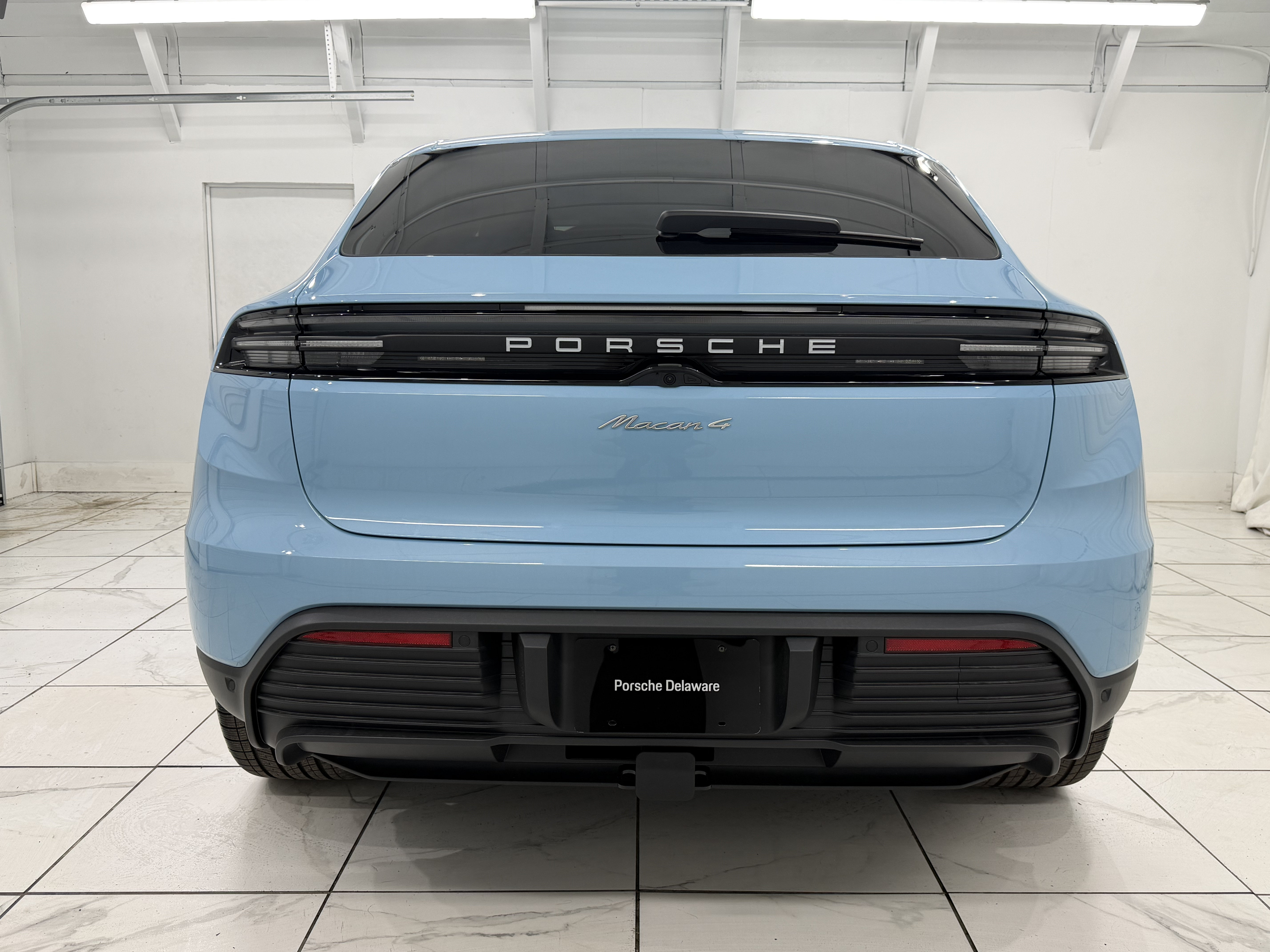 New 2026 Porsche Macan 4 Electric AWD/4WD image 13