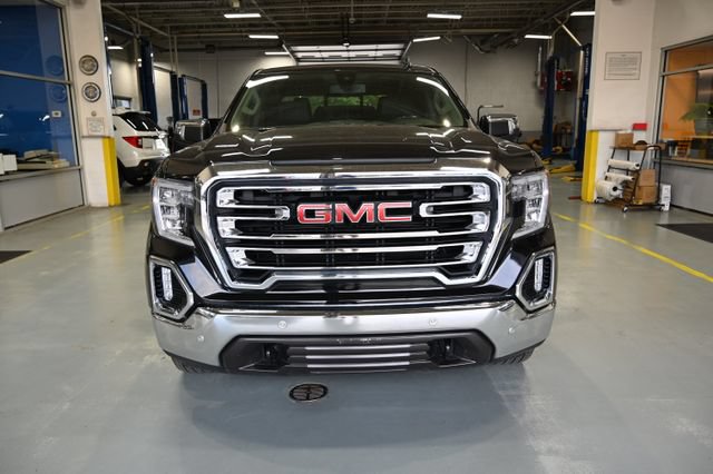 Used 2021 GMC Sierra 1500 SLT w/ SLT Premium Plus Package AWD/4WD image 2