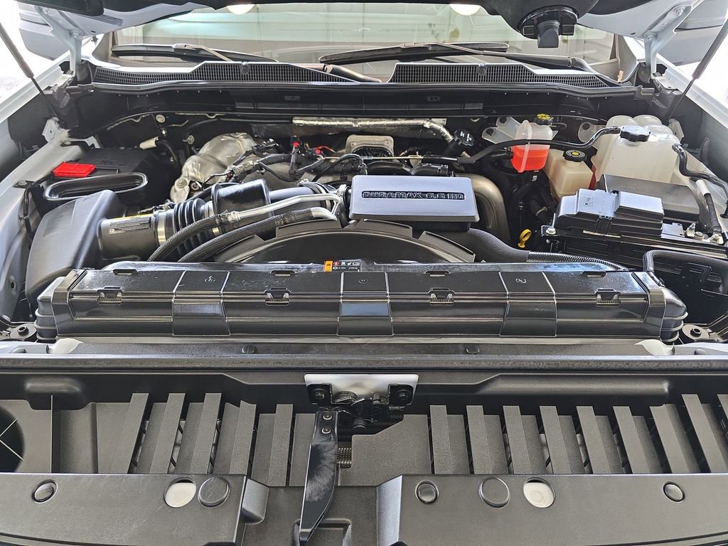 Certified 2025 Chevrolet Silverado 3500 High Country w/ Technology Package image 37