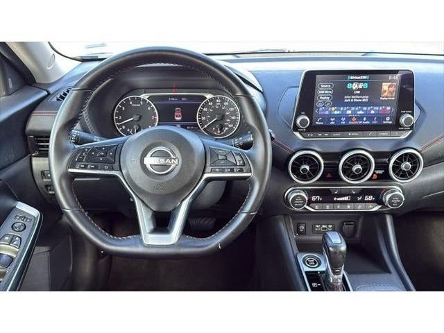 Used 2025 Nissan Sentra SR FWD image 19