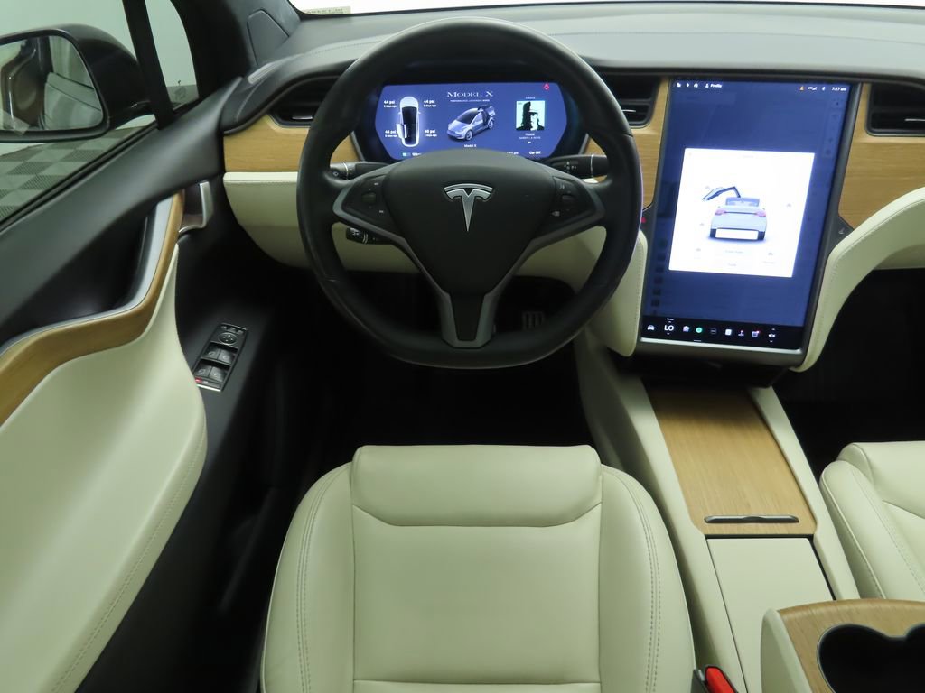 Used 2021 Tesla Model X Performance image 10