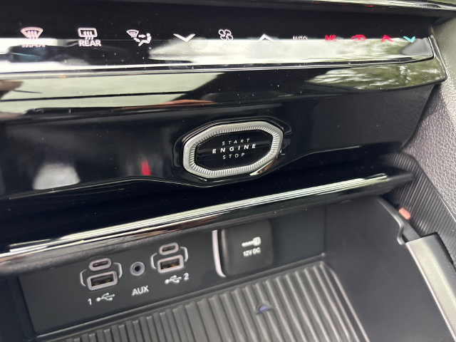 New 2027 Jeep Grand Cherokee Limited AWD/4WD image 19