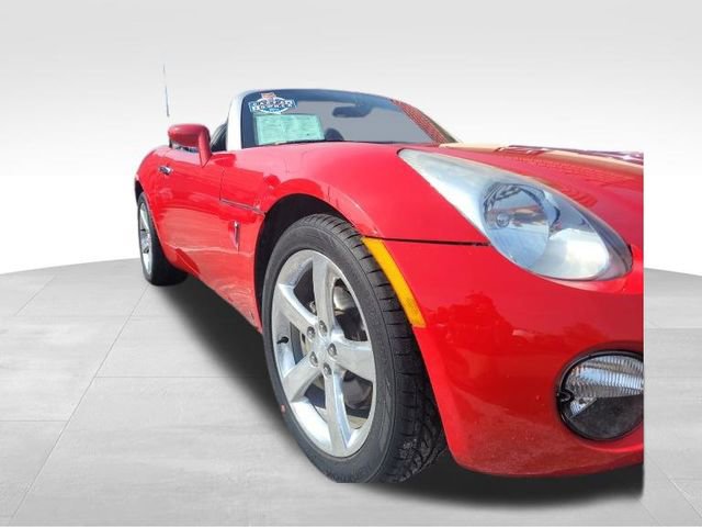 Used 2006 Pontiac Solstice Convertible w/ Premium Package image 13