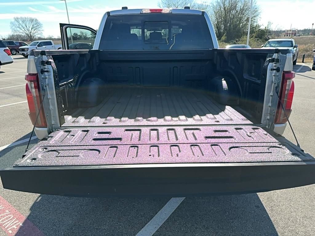 New 2025 Ford F150 XLT w/ Equipment Group 302A MID image 38