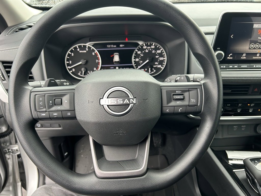 New 2025 Nissan Rogue S image 12