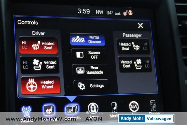 Used 2016 Chrysler 300 C image 37