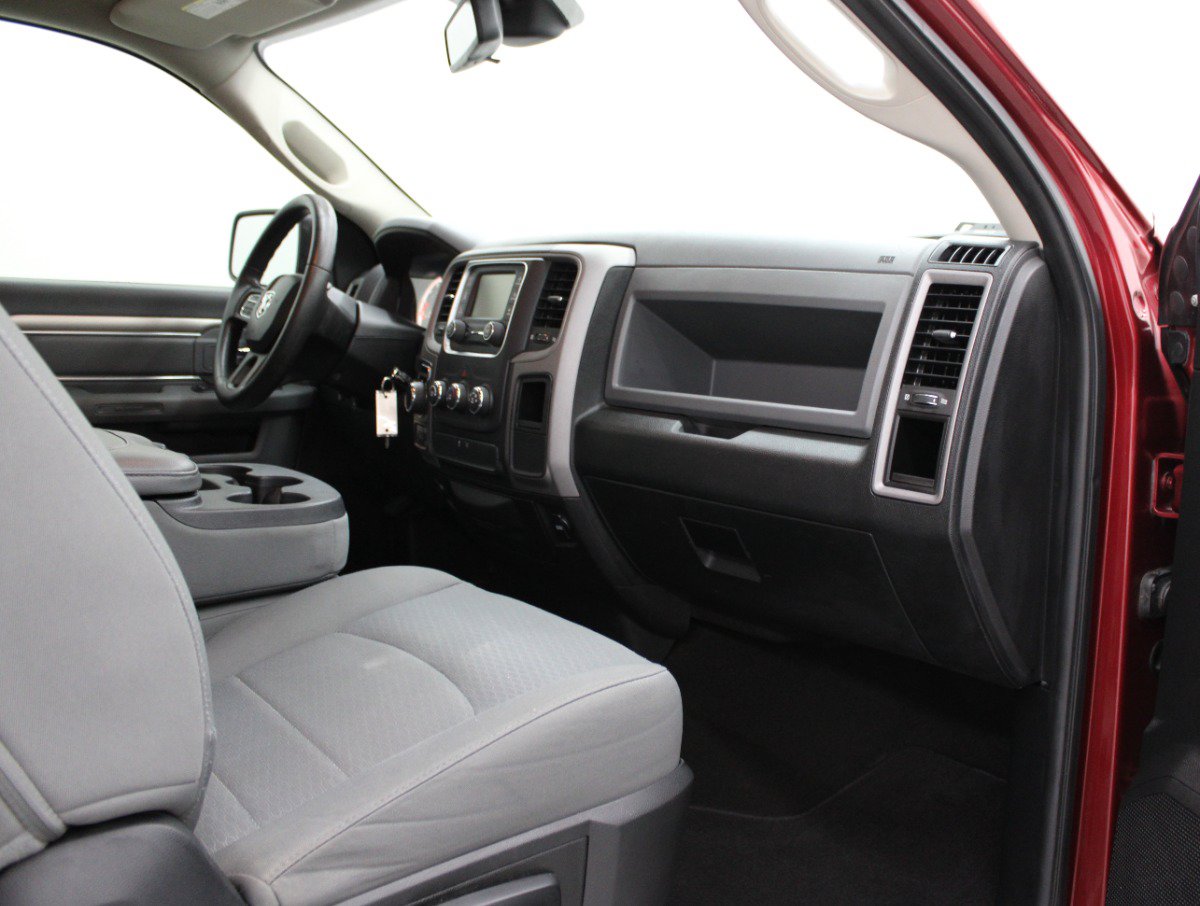 Used 2014 RAM 1500 Express AWD/4WD image 10