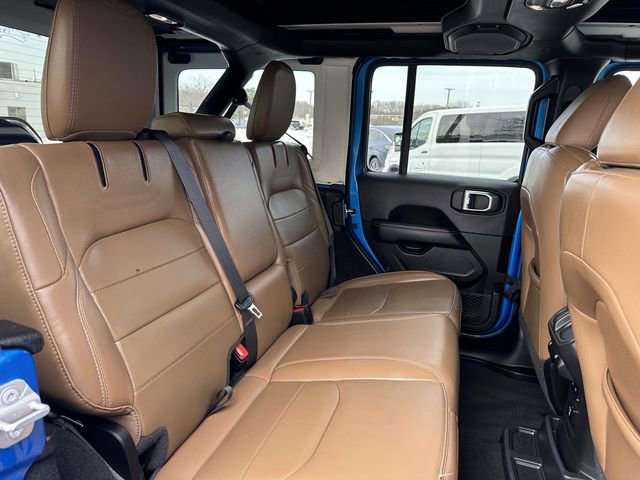 Used 2021 Jeep Wrangler Unlimited Sahara w/ Cold Weather Group image 10