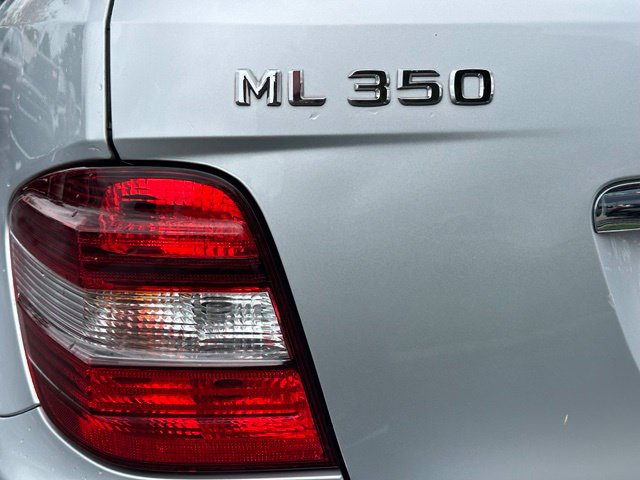 Used 2011 Mercedes-Benz ML 350 4MATIC image 10