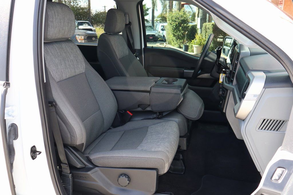 Used 2021 Ford F150 XLT image 44