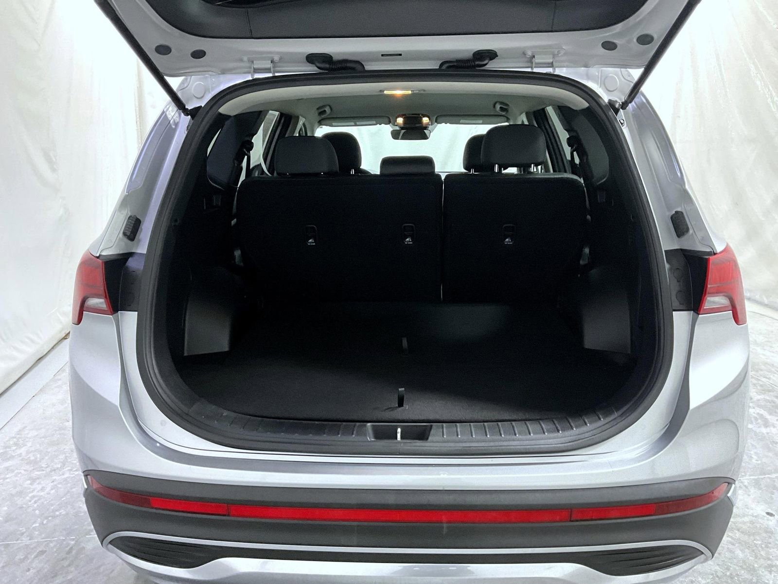 Certified 2022 Hyundai Santa Fe SEL image 9