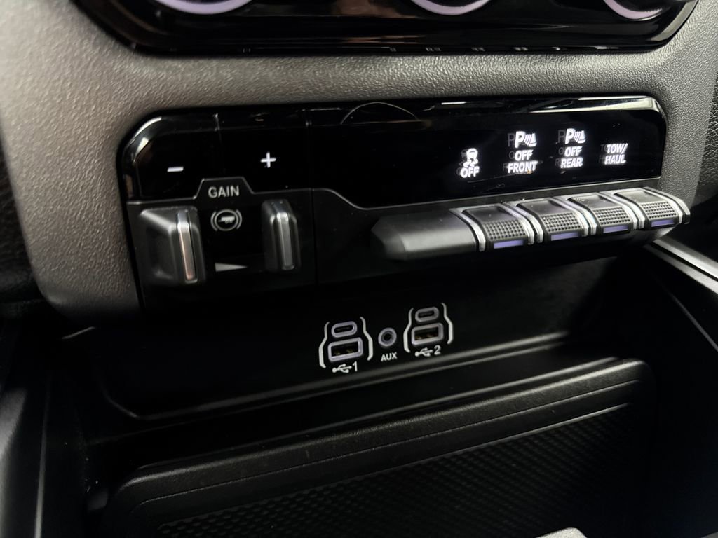 Used 2025 RAM 1500 Lone Star AWD/4WD image 68