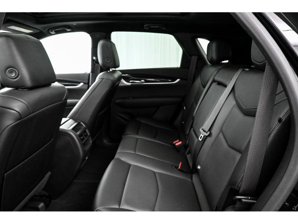Certified 2022 Cadillac XT5 Premium Luxury image 20