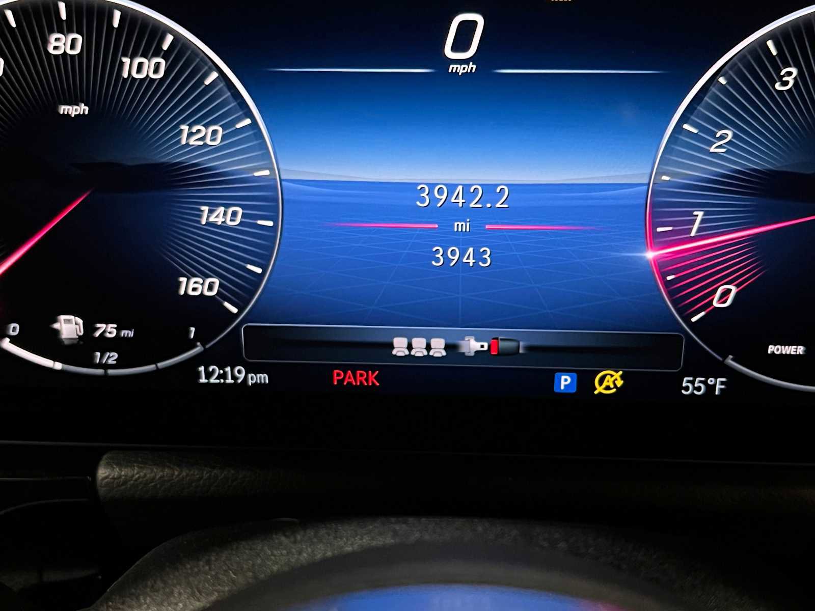 Used 2025 Mercedes-Benz GLA 250 4MATIC image 25