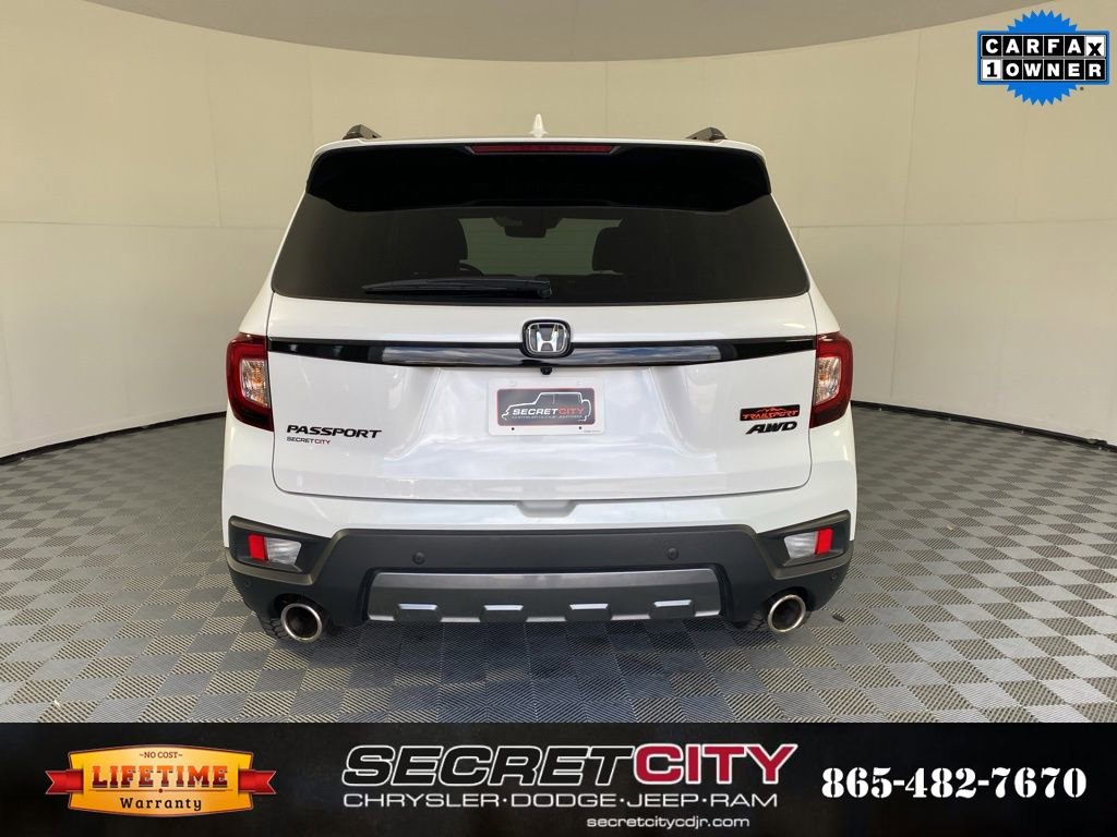 Used 2024 Honda Passport TrailSport image 6